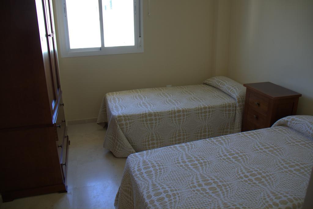Apartamentos Turisticos Los Girasoles Espartinas Exterior photo